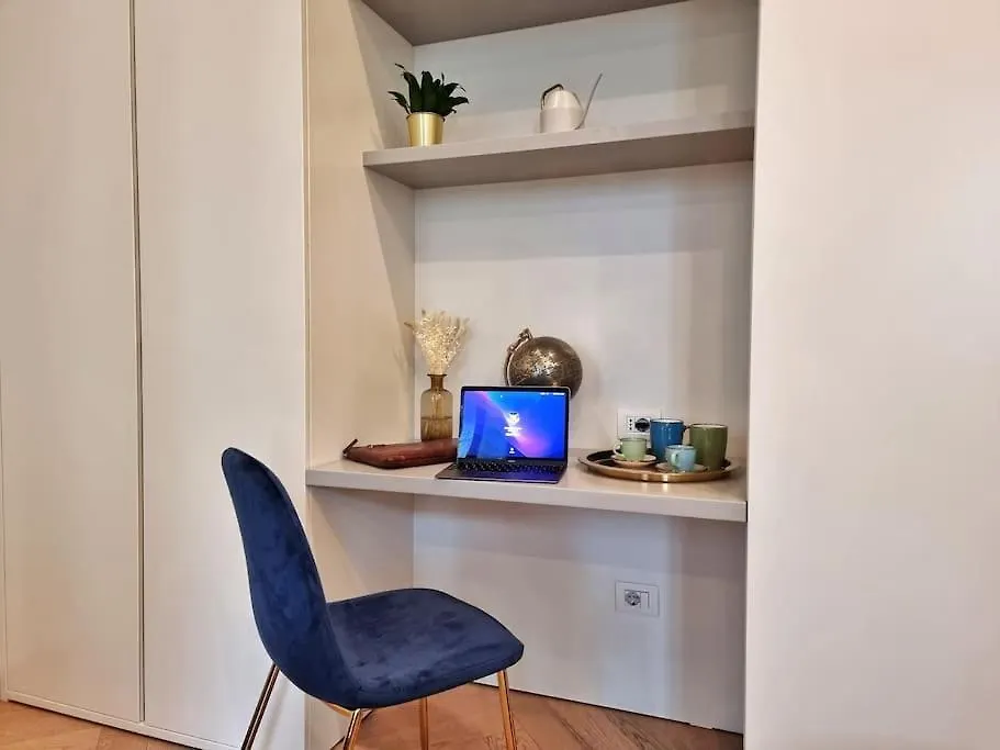 Апартаменты Gazzana Corner House Милан Италия